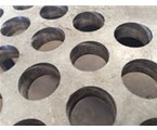 Jingda Precision Hole explains the direction of the development of the sieve board manufacturing industry.